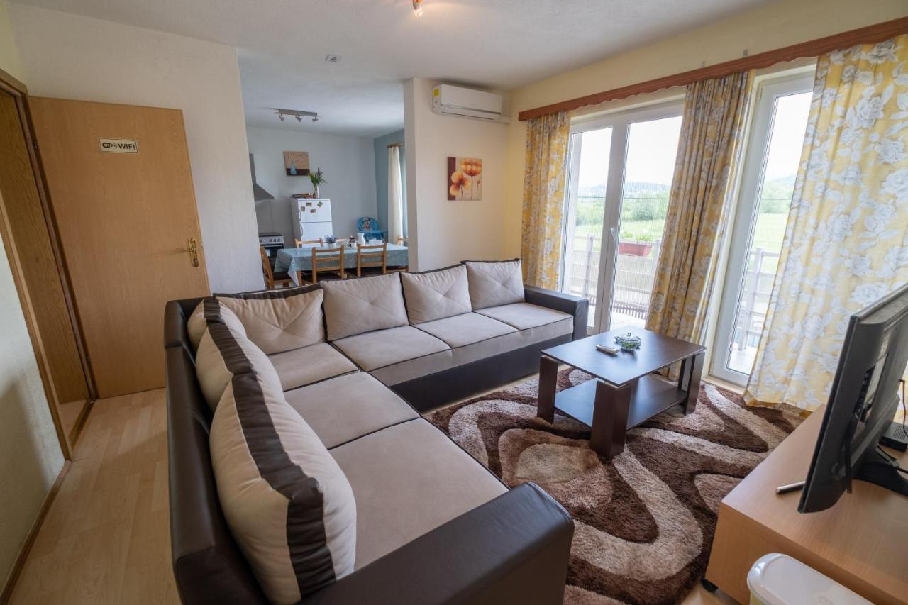 River Bank Apartments & Castle View Bihać 외부 사진