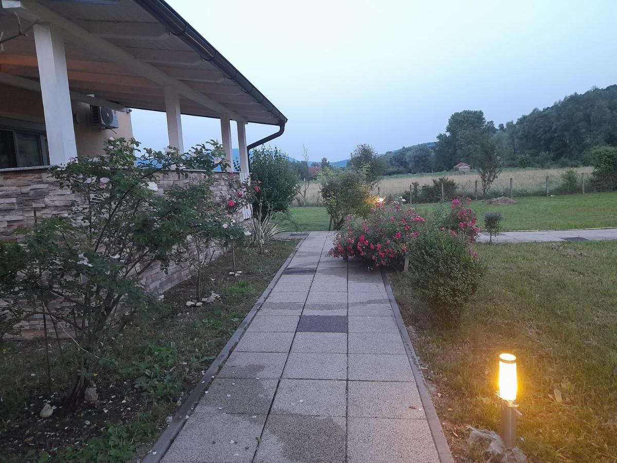 River Bank Apartments & Castle View Bihać 외부 사진