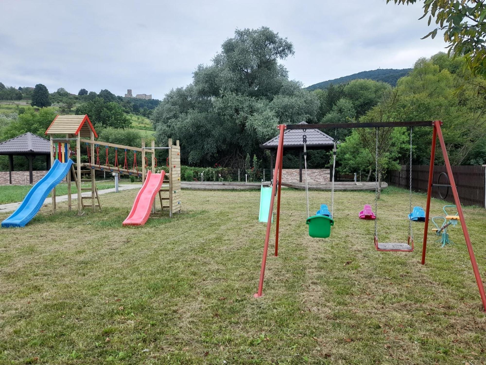 River Bank Apartments & Castle View Bihać 객실 사진